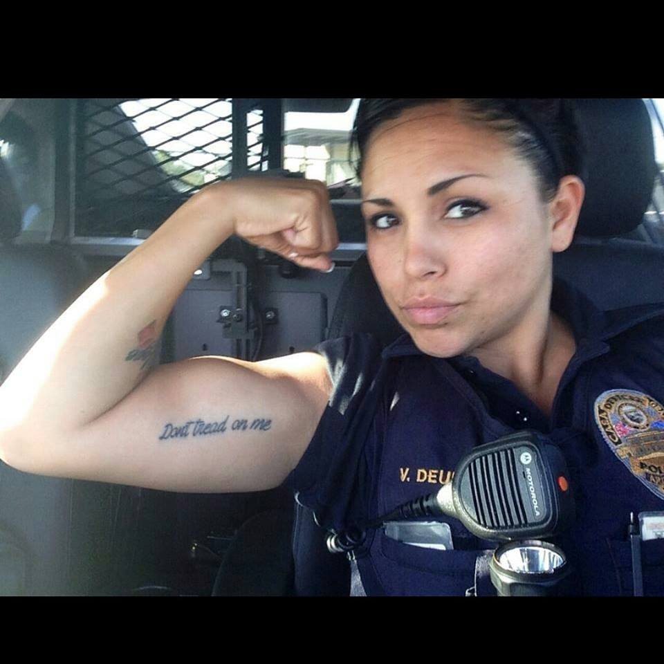 Rescue-Humor_fit-cops_Firefigters-17