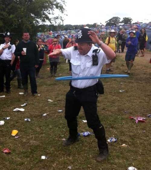 police-being-awesome-hula-hoops