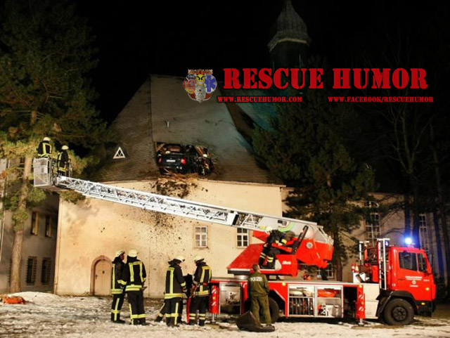 RescueHumor_Funny_Crash_-39