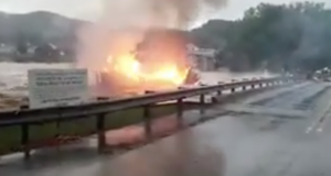 house fire in flood